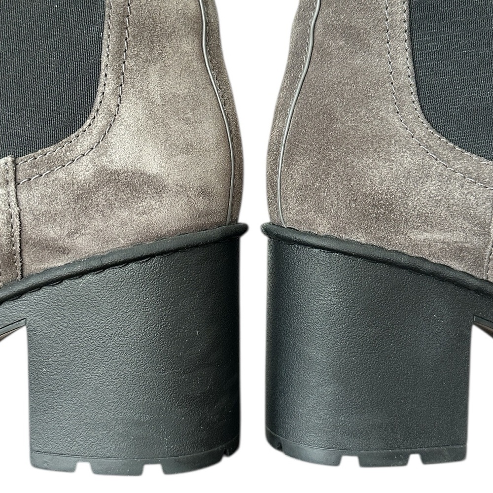 Vince Henderson Chelsea Ankle Boot Gray Suede Leather Chunky Heel Bootie Size 9‎ - Picture 9 of 9